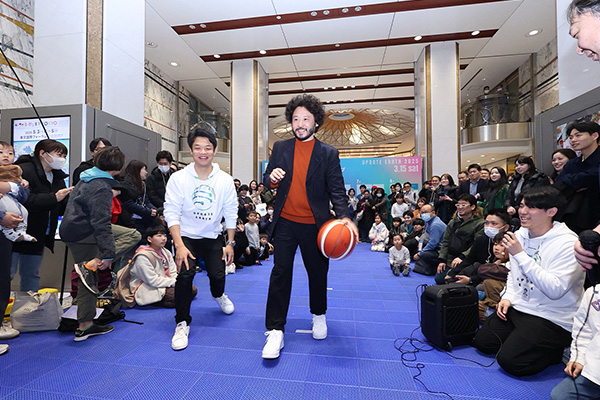 バスケのミライを体験（シュートチャレンジ）の様子